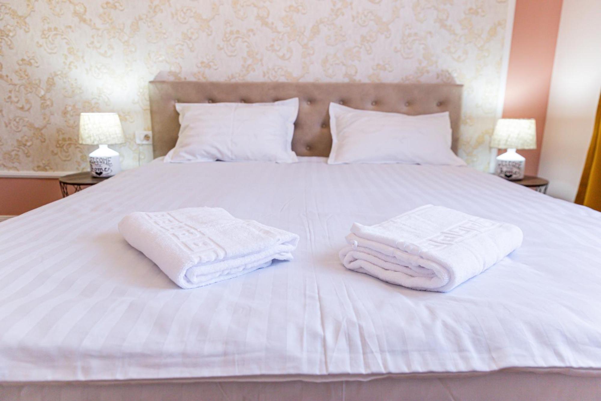 Cozy Living Villa Dealu Negru ภายนอก รูปภาพ